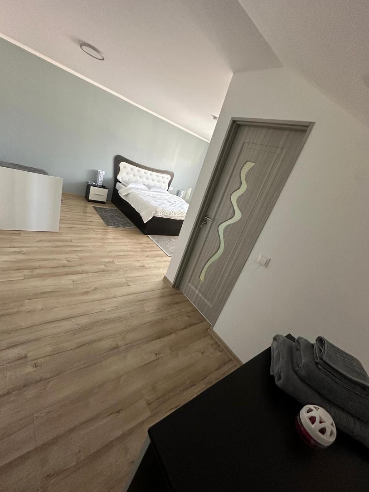 Popasul Din Vale Hotell Moisei Exteriör bild