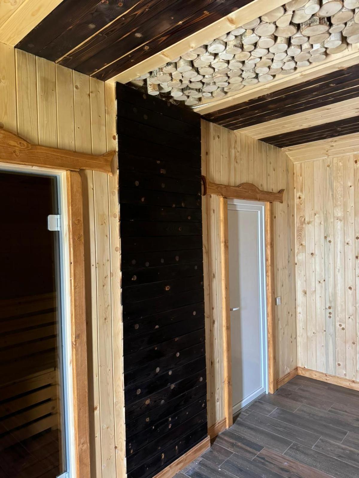 Popasul Din Vale Hotell Moisei Exteriör bild