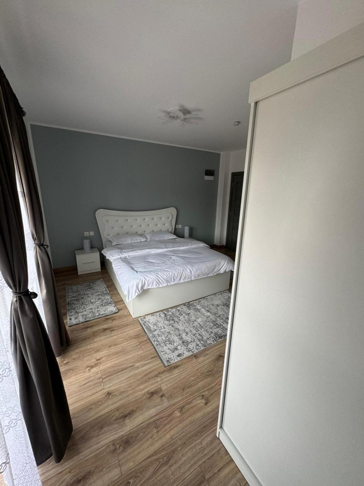 Popasul Din Vale Hotell Moisei Exteriör bild